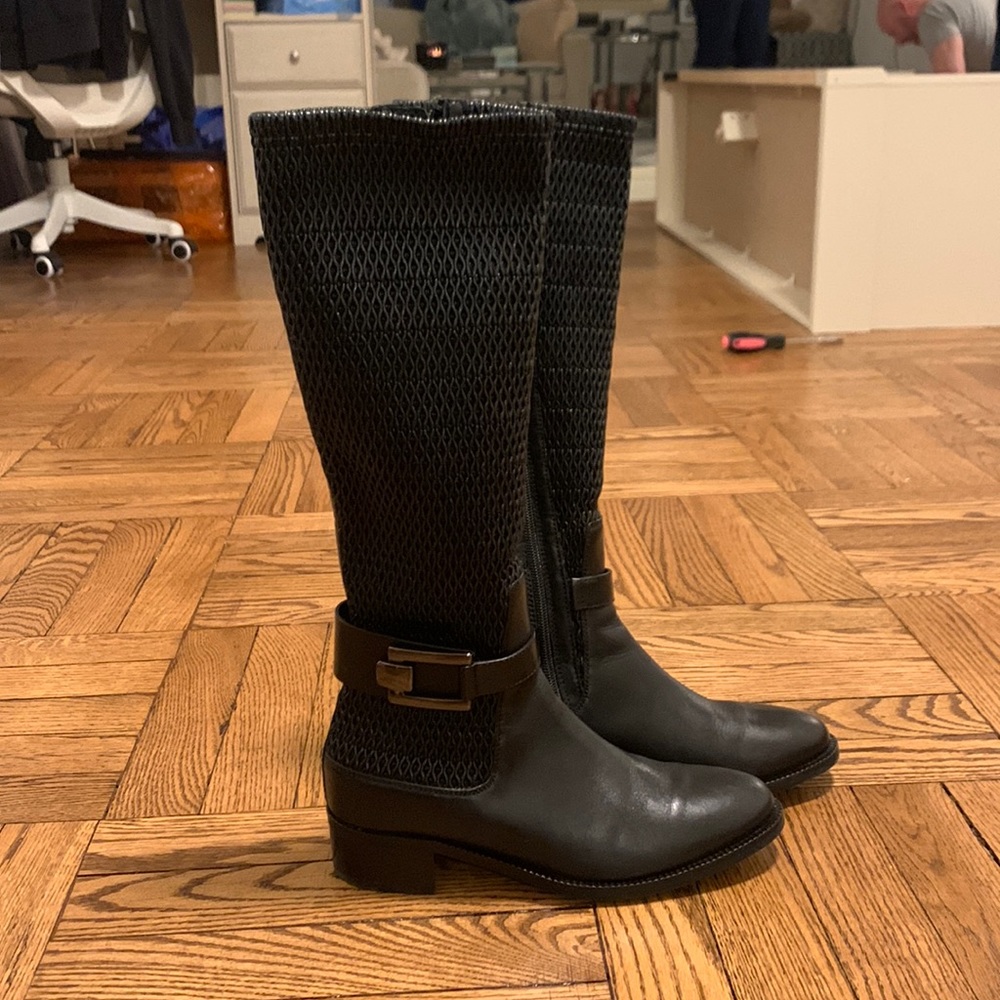 NWT Aquatalia black Odilia Calf buckle boot